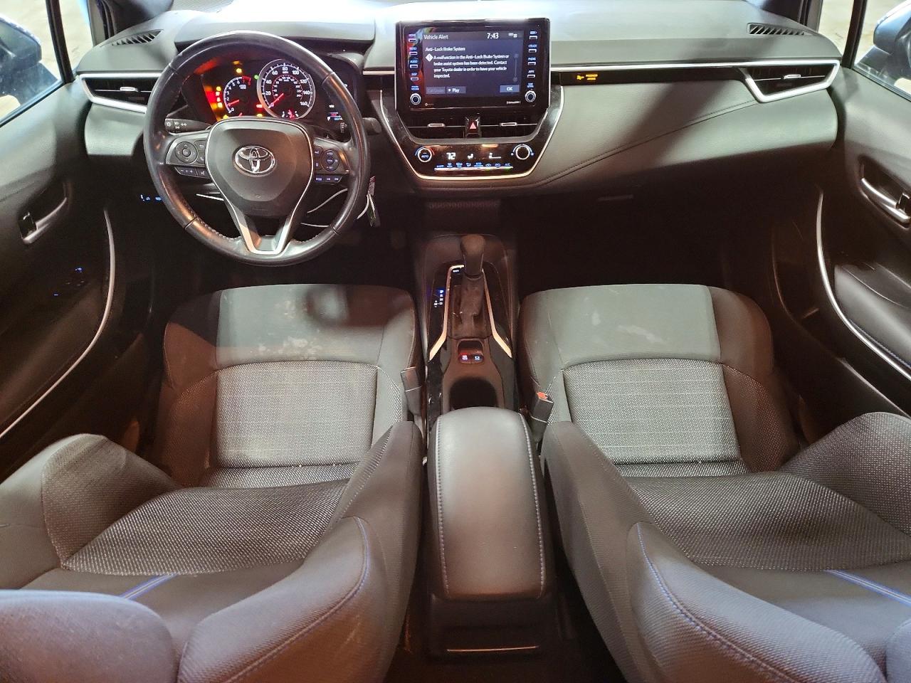 2021 TOYOTA COROLLA SE photo 8