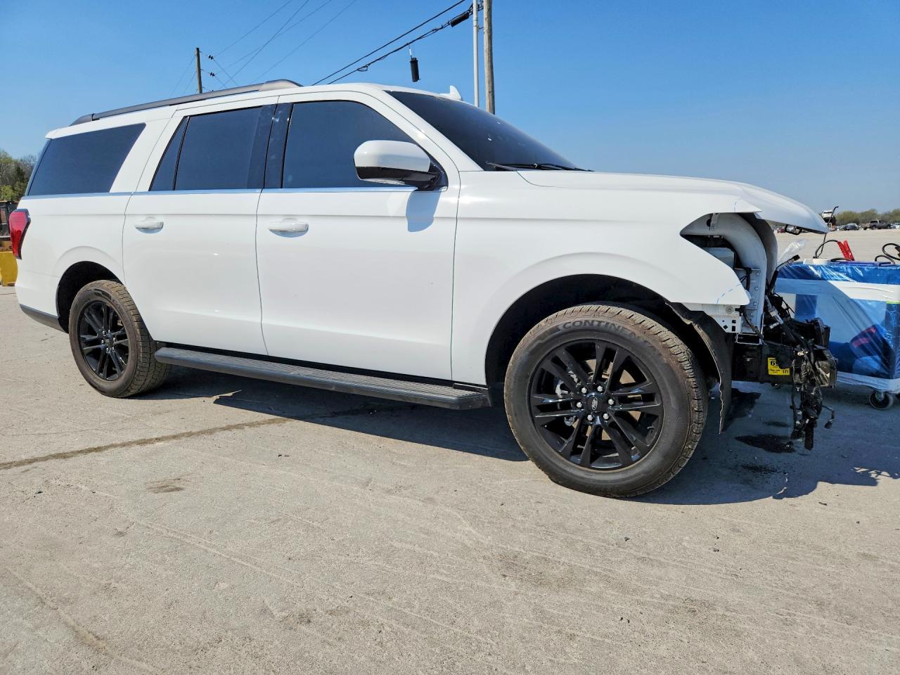 2024 FORD EXPEDITION MAX XLT photo 4