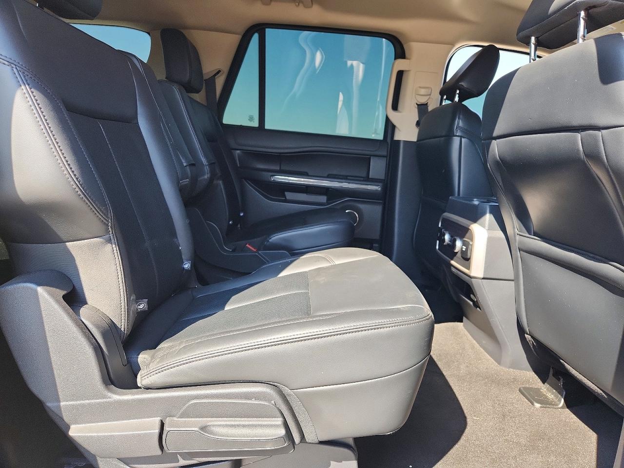 2024 FORD EXPEDITION MAX XLT photo 11