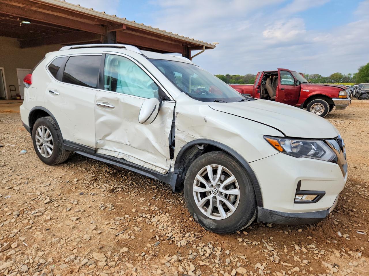 2017 NISSAN ROGUE SV photo 7