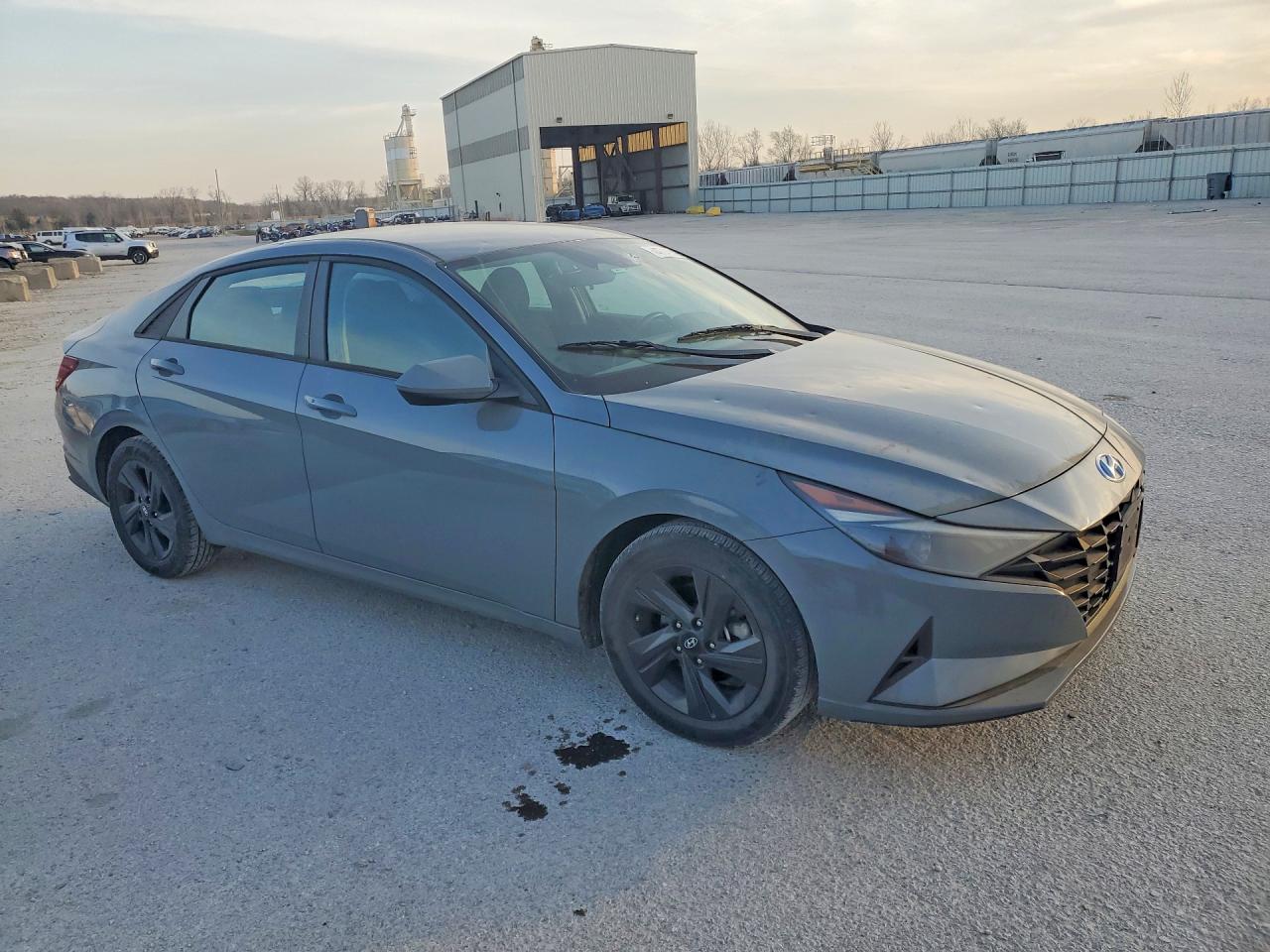 2021 HYUNDAI ELANTRA SEL photo 4