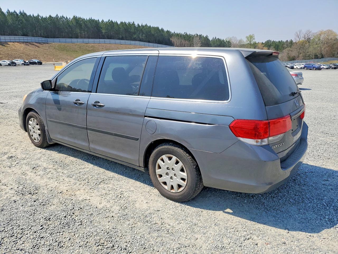 2010 HONDA ODYSSEY LX photo 4
