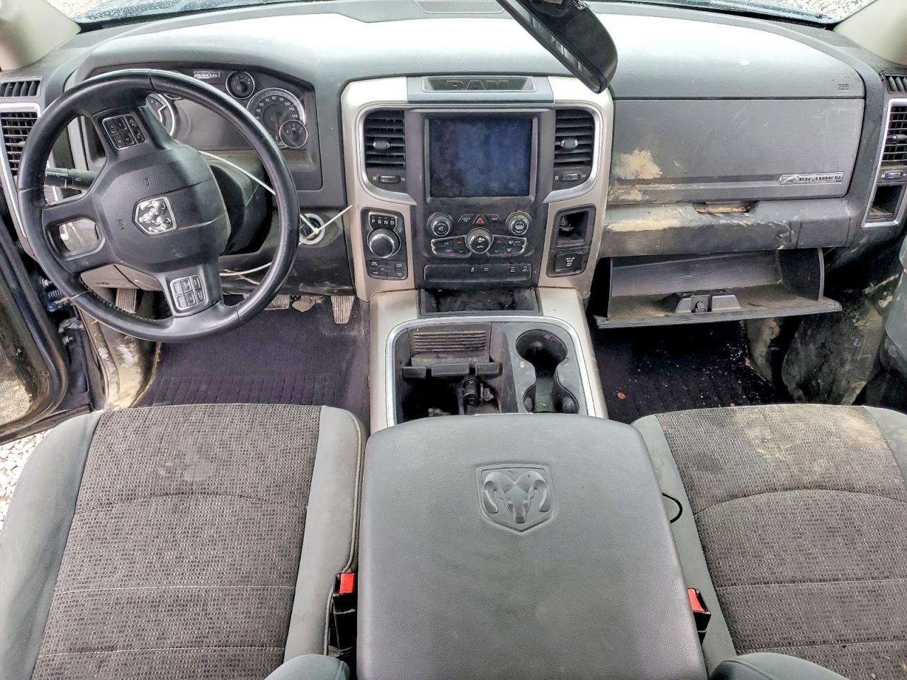 2019 RAM 1500 CLASSIC SLT photo 15