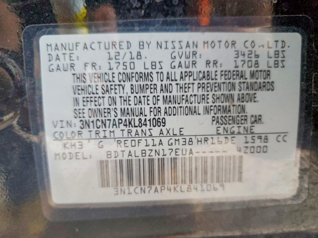 2019 NISSAN VERSA SV photo 34