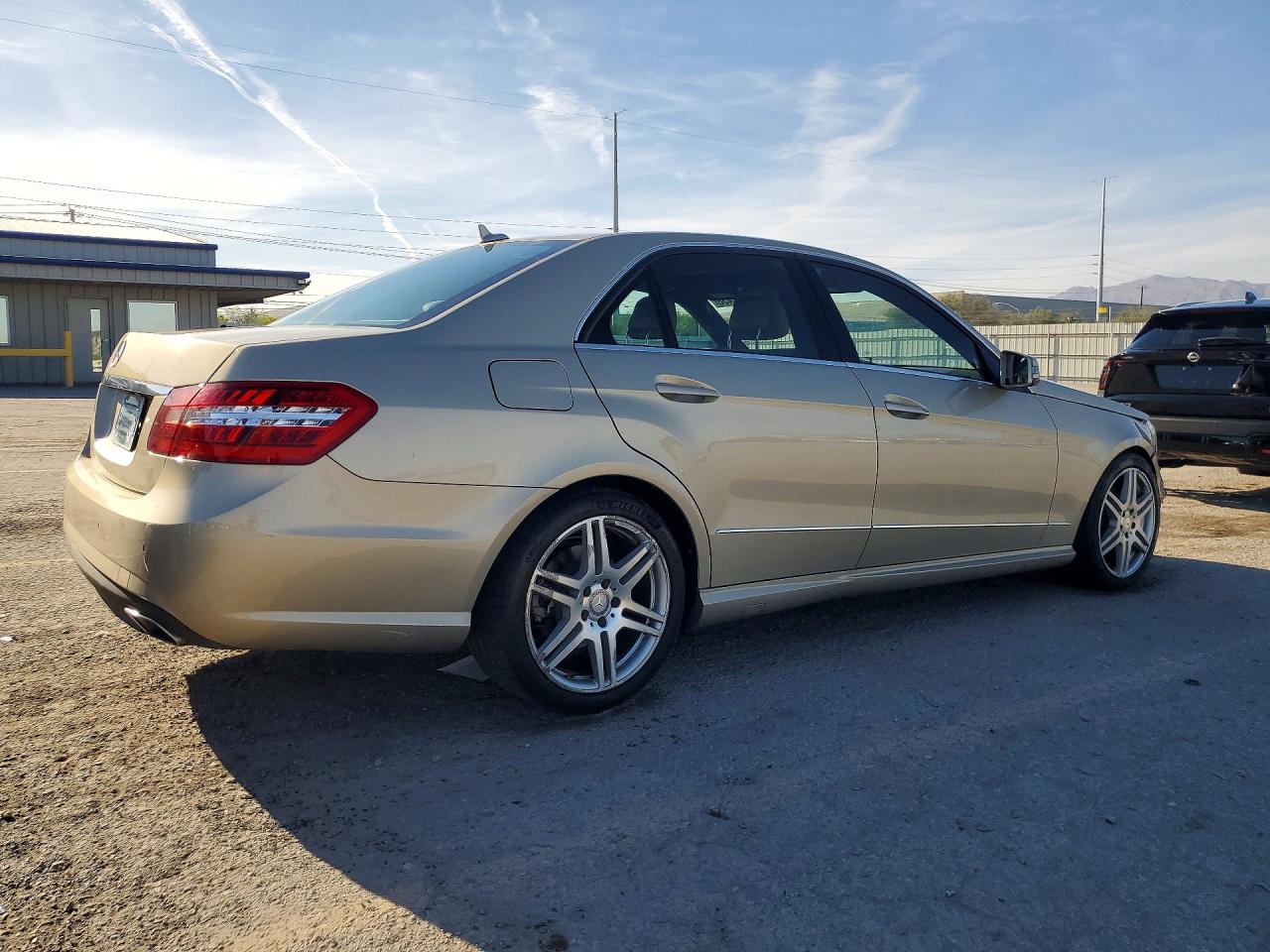 2010 MERCEDES-BENZ E 350 photo 5