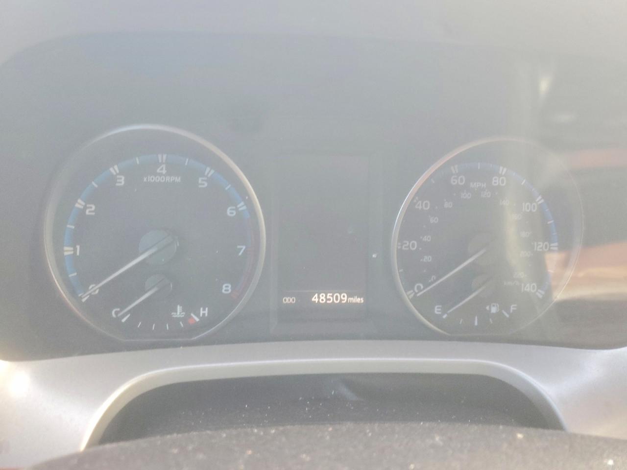 2018 TOYOTA RAV4 LE photo 9