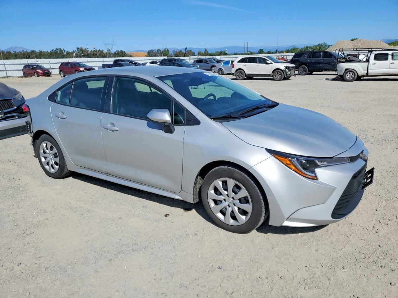 2024 TOYOTA COROLLA LE photo 7