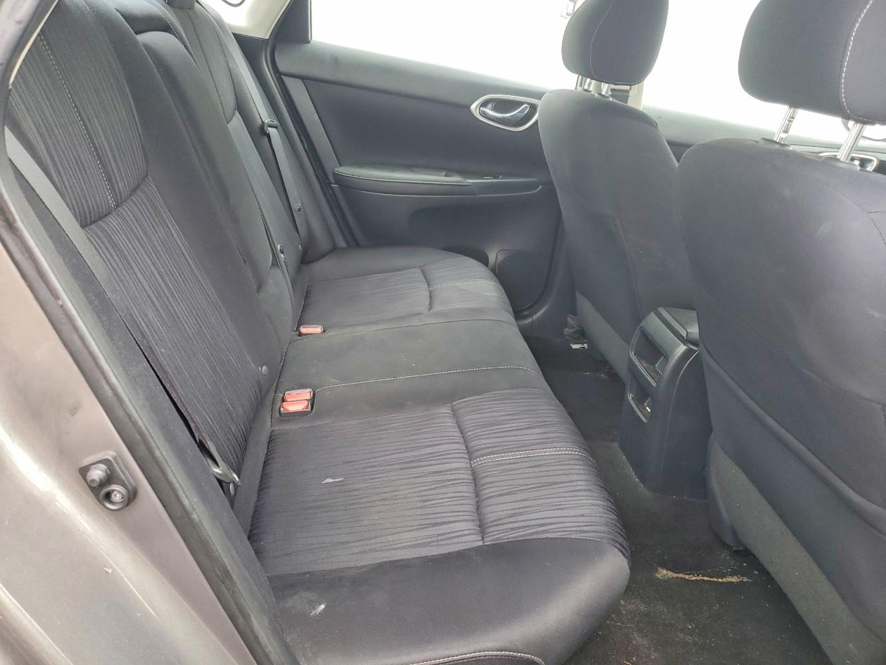 2016 NISSAN SENTRA SV photo 10