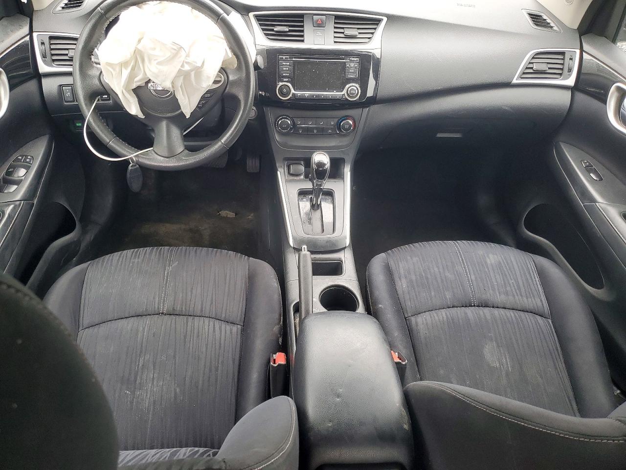 2016 NISSAN SENTRA SV photo 8