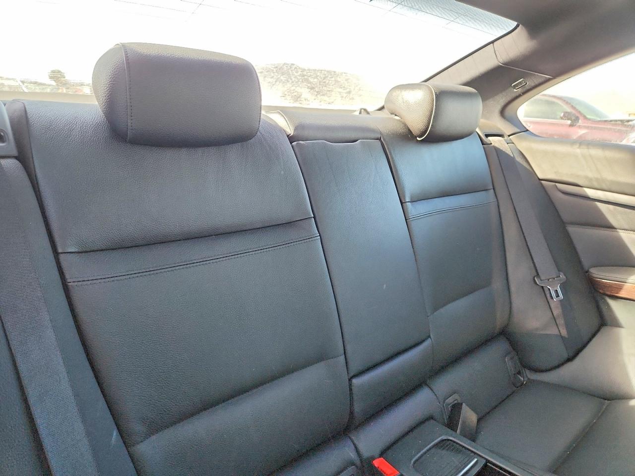 2011 BMW 328 I photo 28