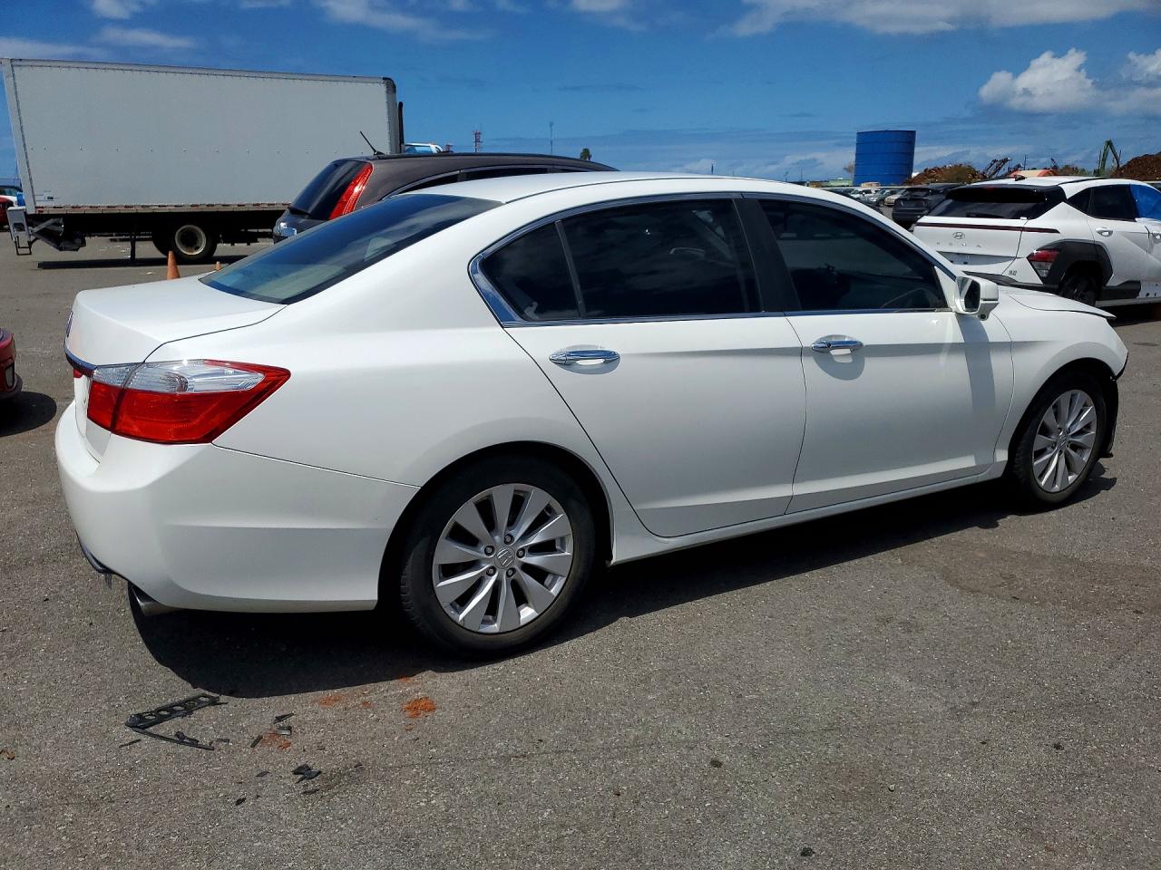 2015 HONDA ACCORD EX photo 3