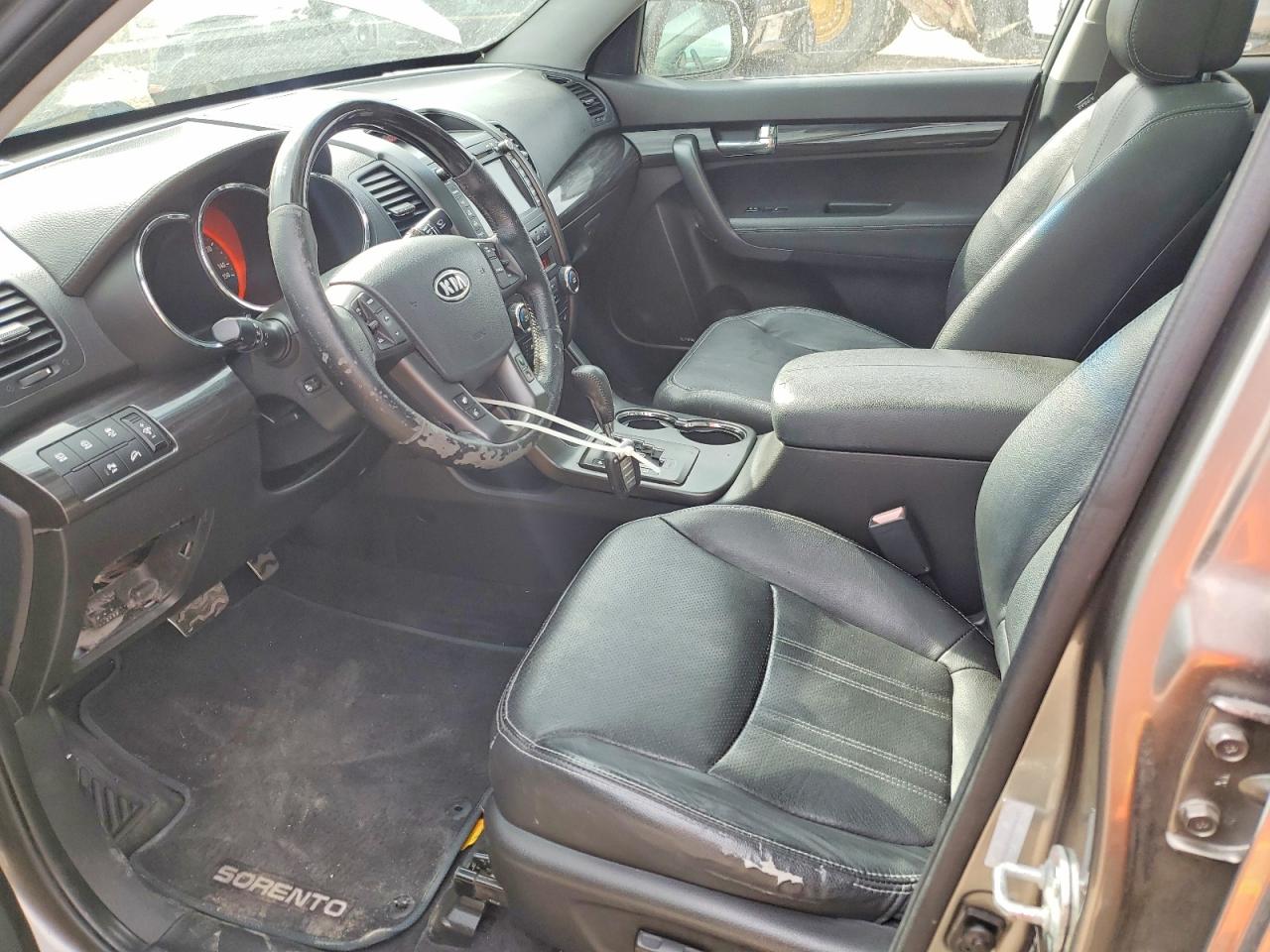 2012 KIA SORENTO SX photo 13