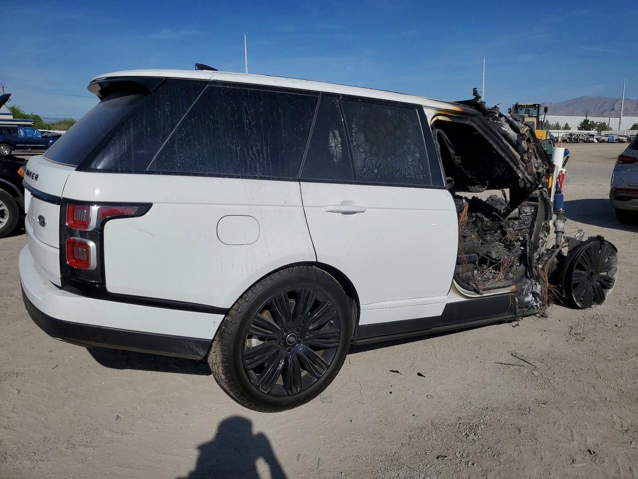 2018 LAND ROVER RANGE ROVER SUPERCHARGED photo 7