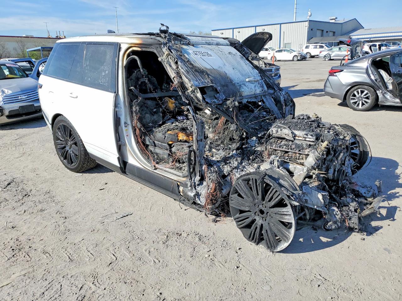 2018 LAND ROVER RANGE ROVER SUPERCHARGED photo 10