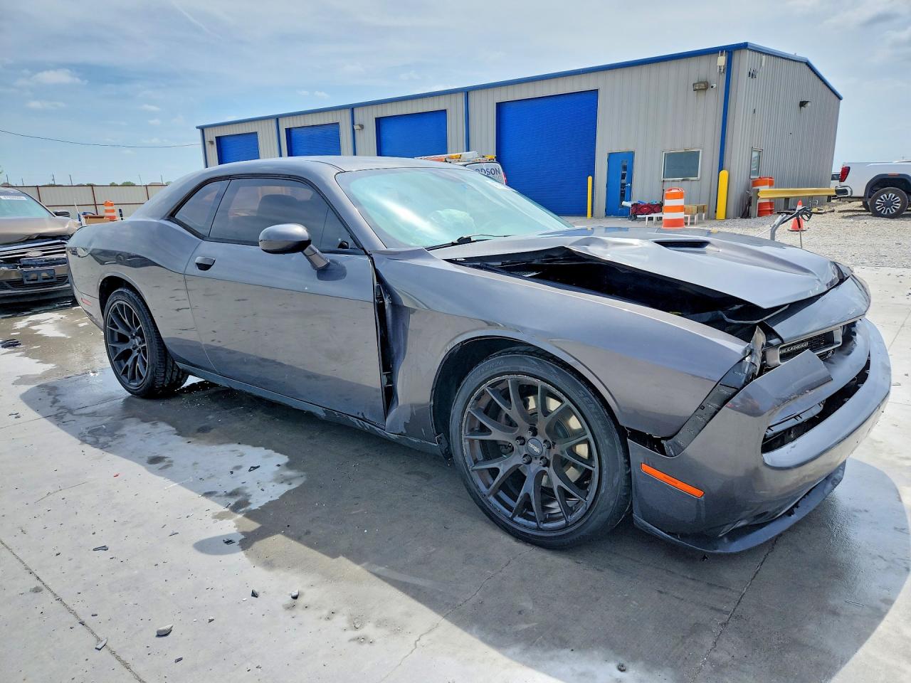 2016 DODGE CHALLENGER SXT photo 7