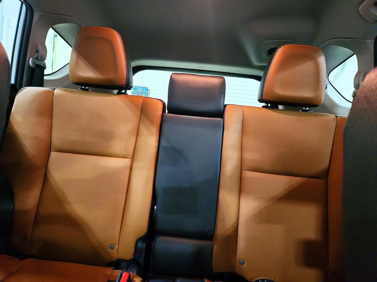 2016 TOYOTA RAV4 LIMITED photo 10