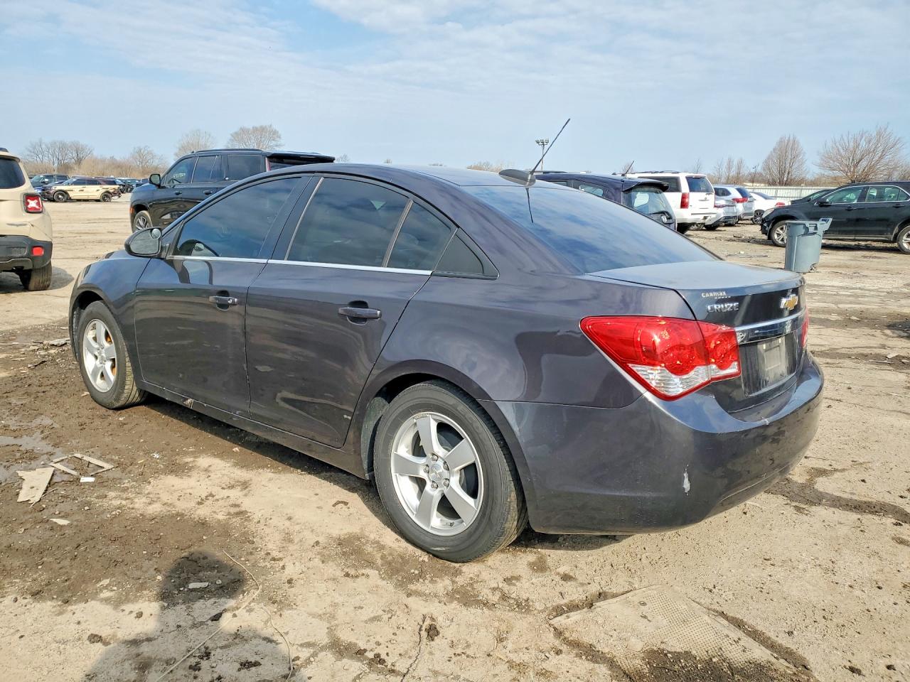 2016 CHEVROLET CRUZE LIMITED LT photo 3