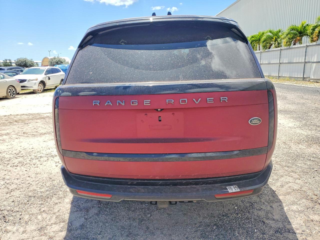 2023 LAND ROVER RANGE ROVER SE photo 11