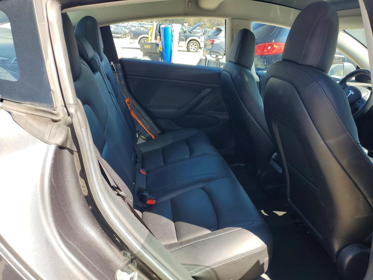 2018 TESLA MODEL 3 photo 28