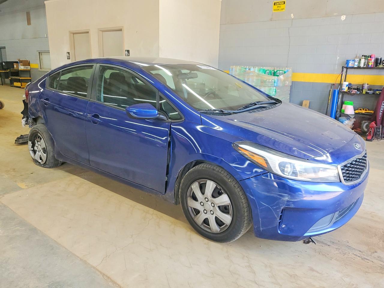 2017 KIA FORTE LX photo 10