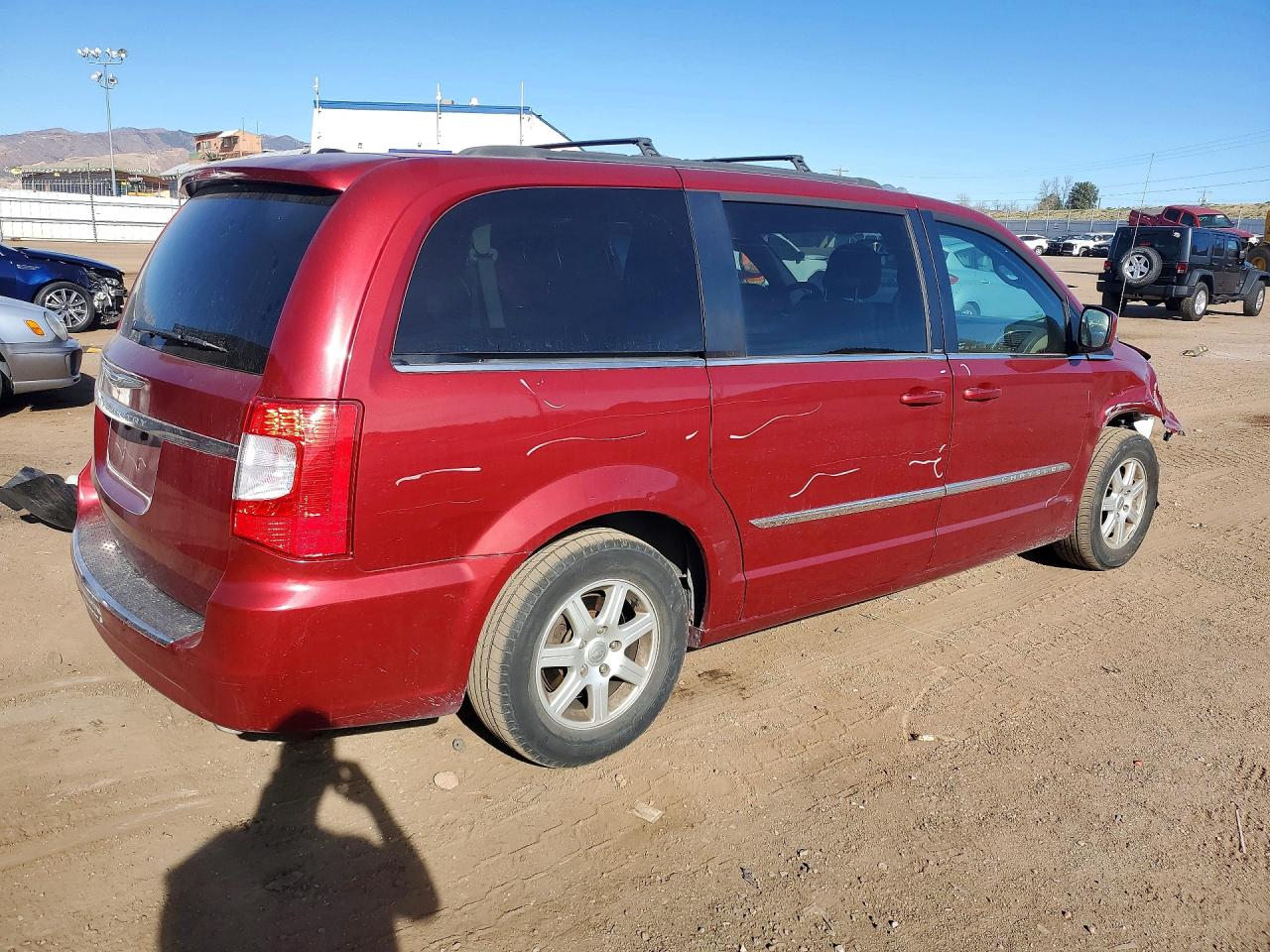2012 CHRYSLER TOWN & COUNTRY TOURING photo 5