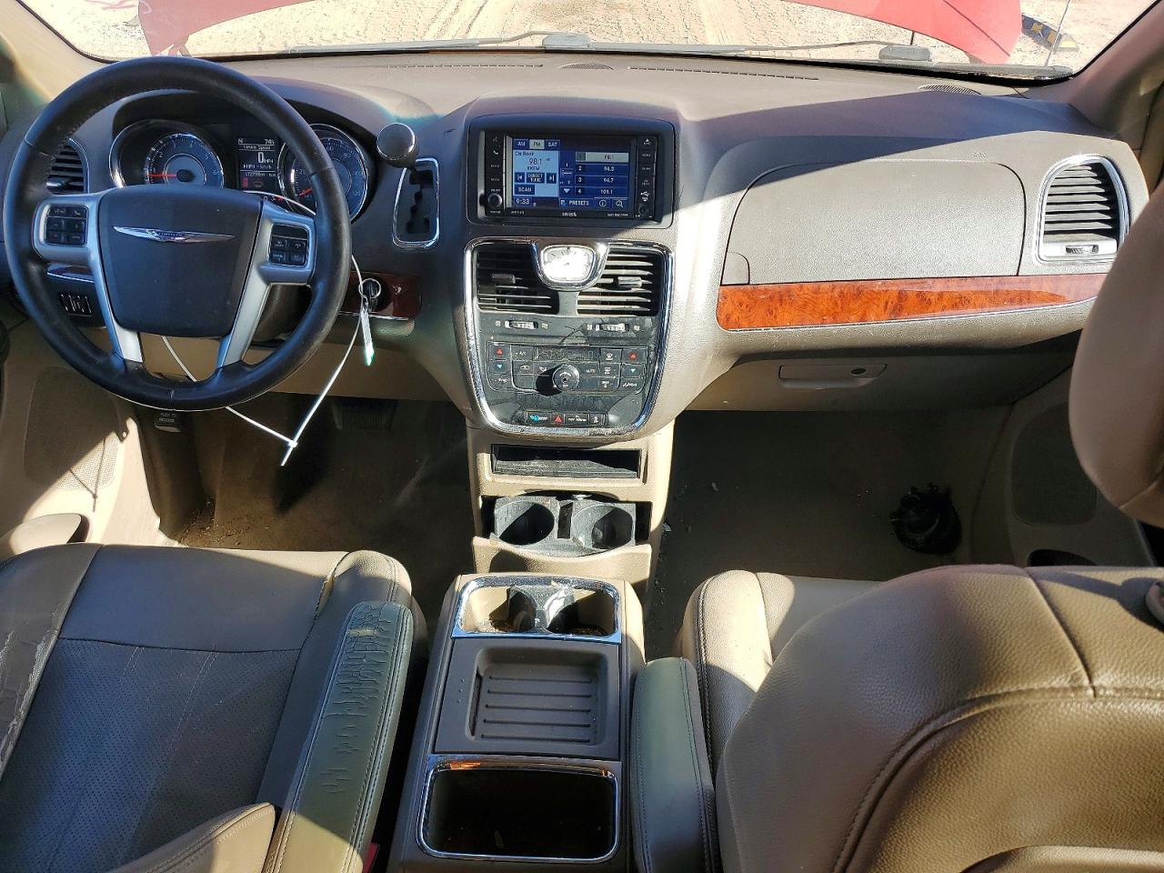2012 CHRYSLER TOWN & COUNTRY TOURING photo 15