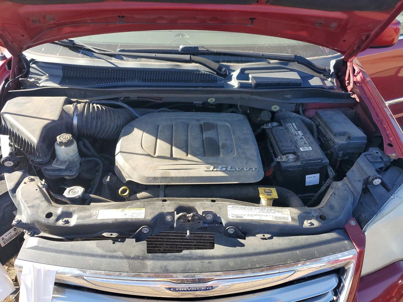 2012 CHRYSLER TOWN & COUNTRY TOURING photo 23
