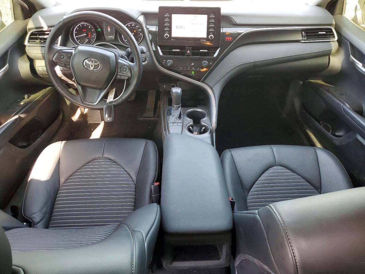 2024 TOYOTA CAMRY SE photo 22