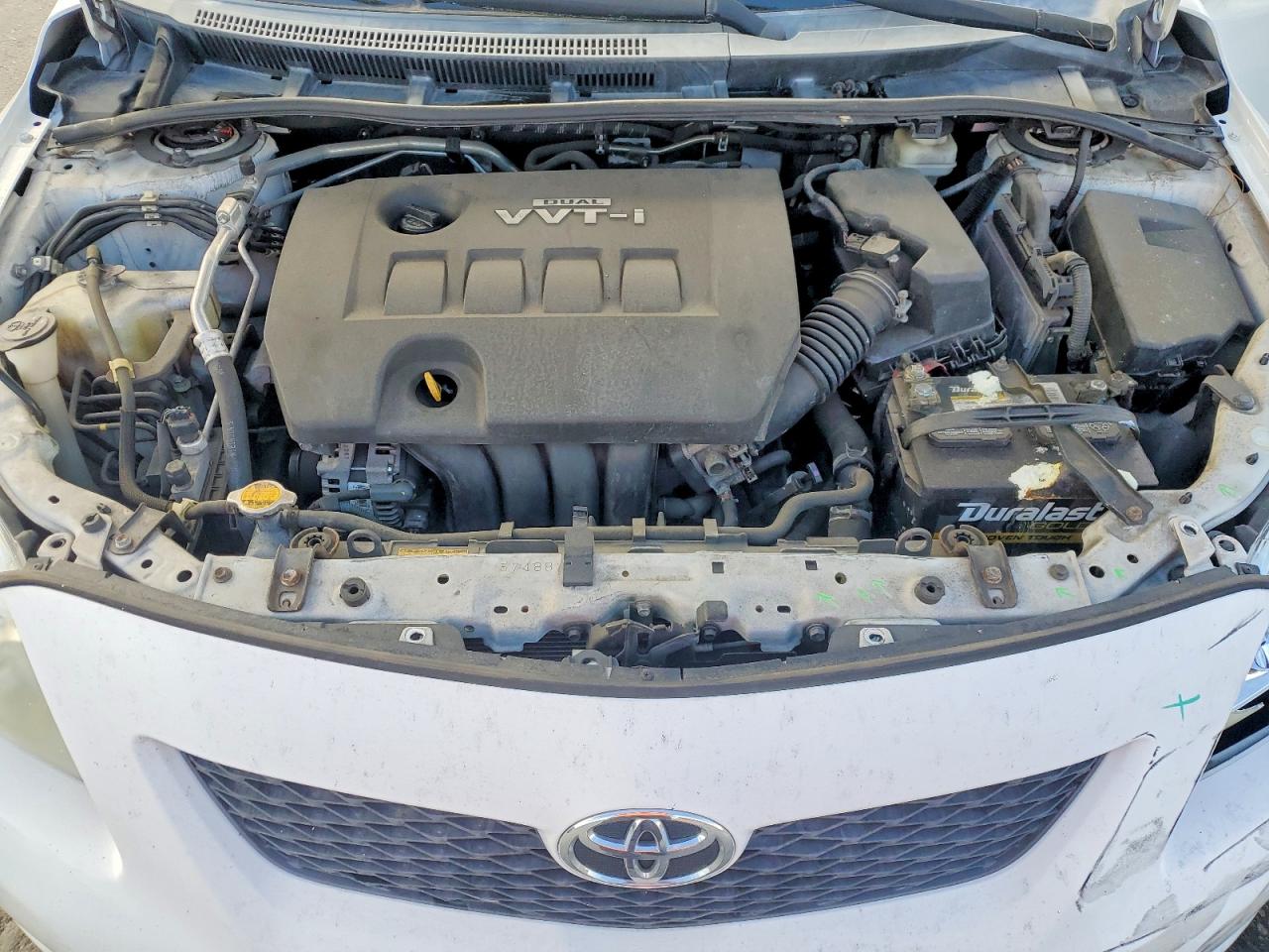 2010 TOYOTA COROLLA LE photo 11