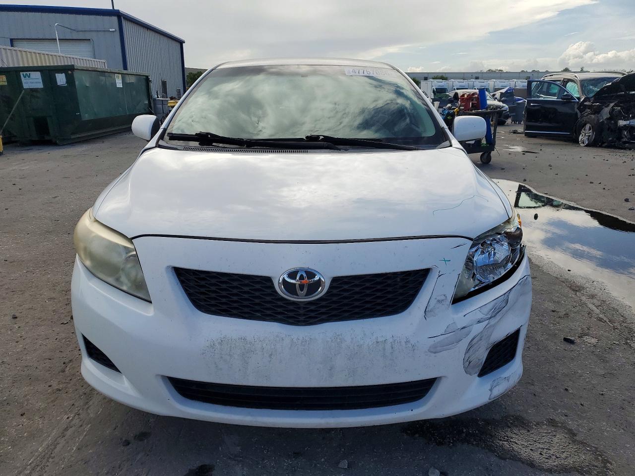 2010 TOYOTA COROLLA LE photo 5