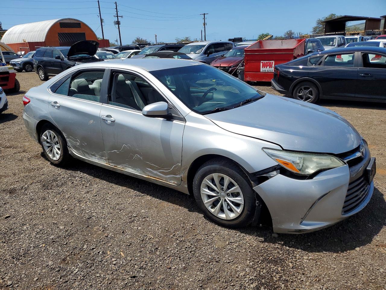 2015 TOYOTA CAMRY LE photo 7