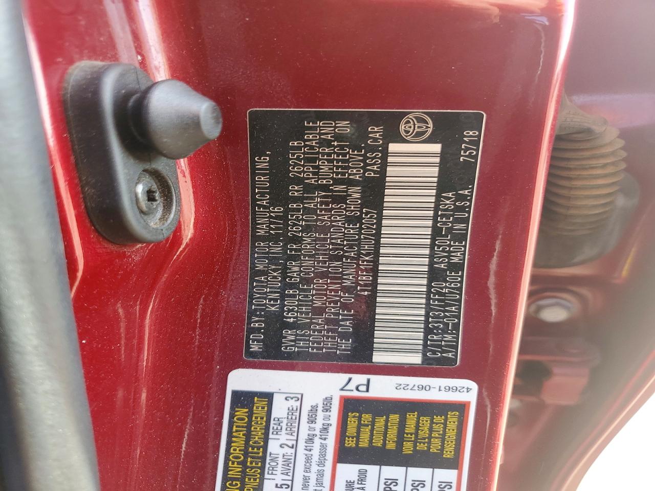2017 TOYOTA CAMRY SE photo 23