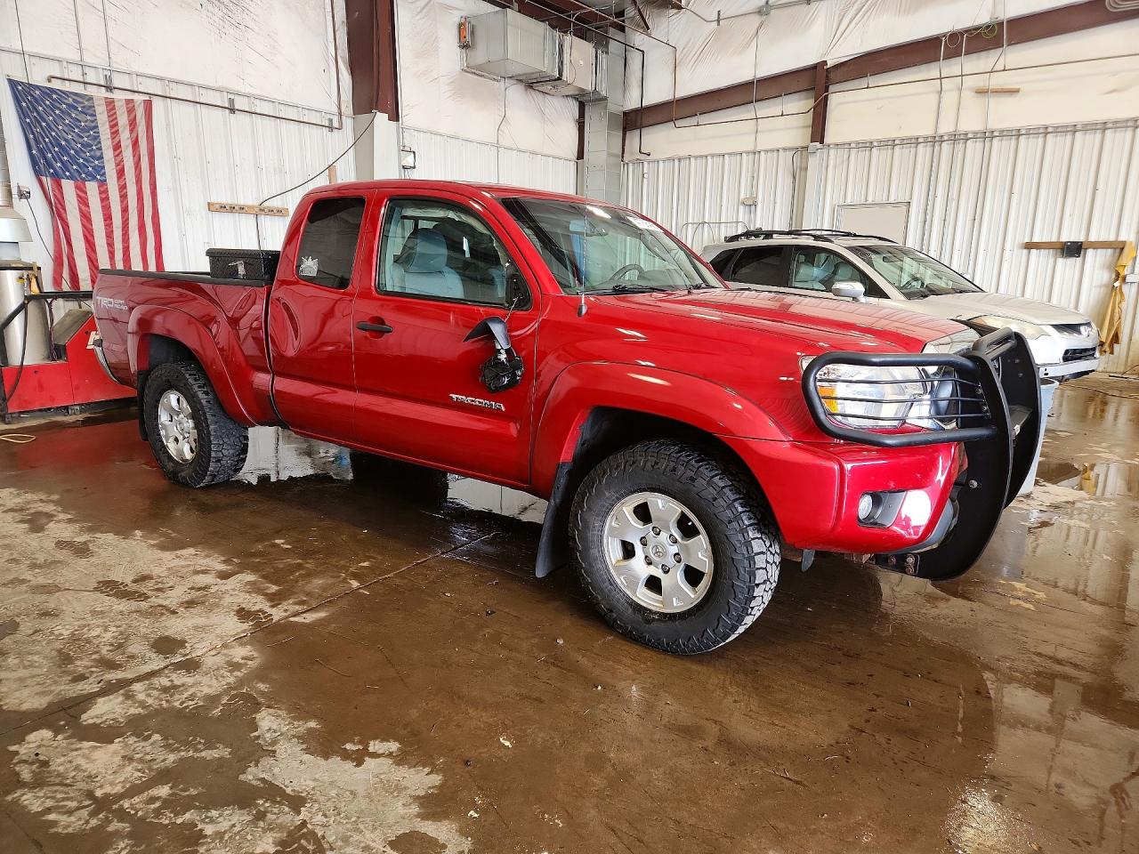 2013 TOYOTA TACOMA V6 photo 4
