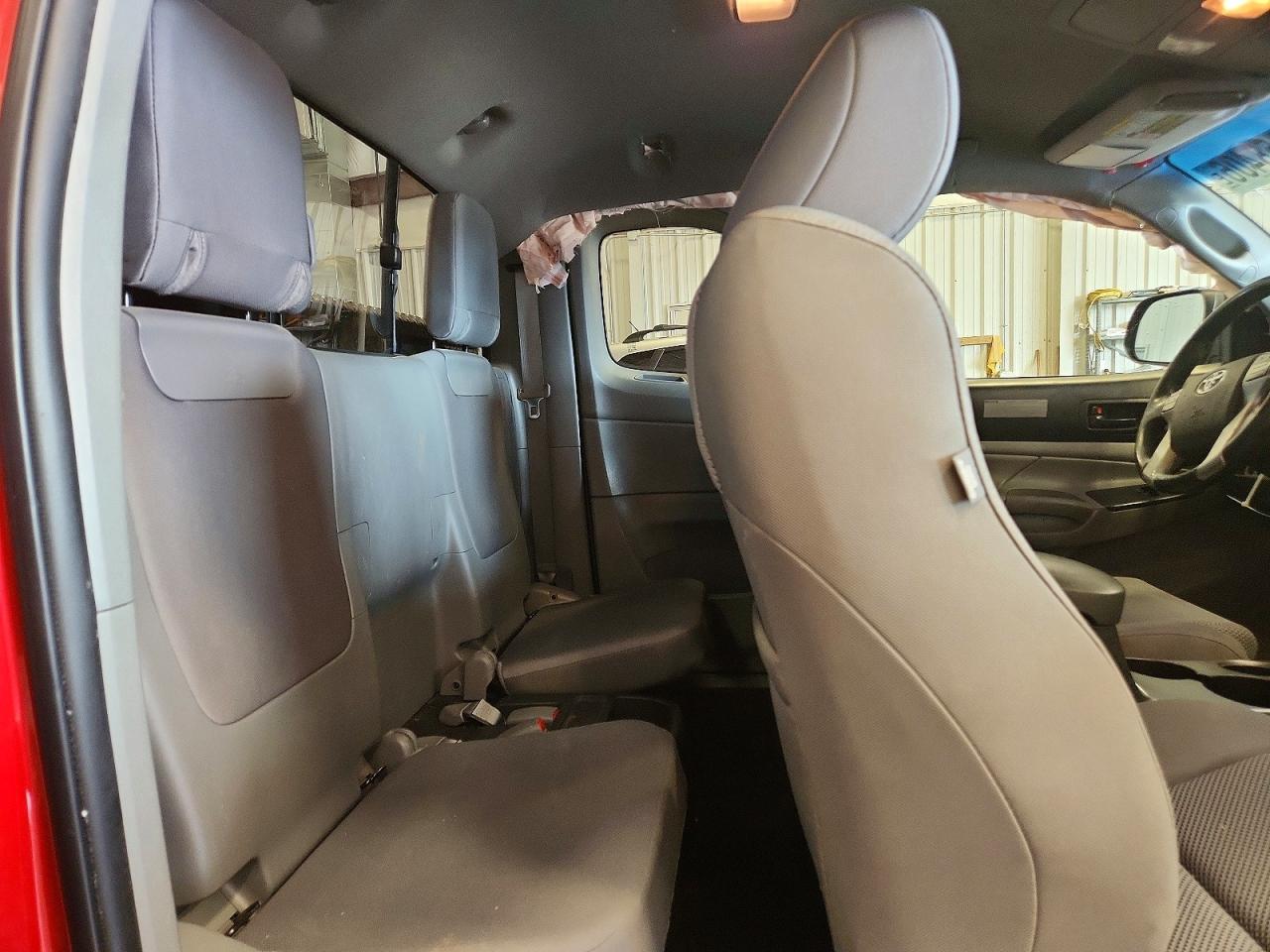 2013 TOYOTA TACOMA V6 photo 10
