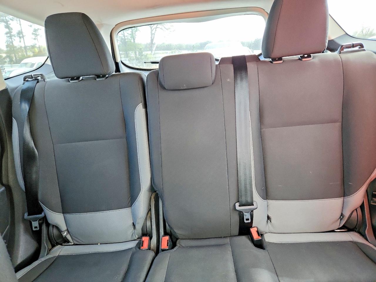 2015 FORD ESCAPE S photo 10