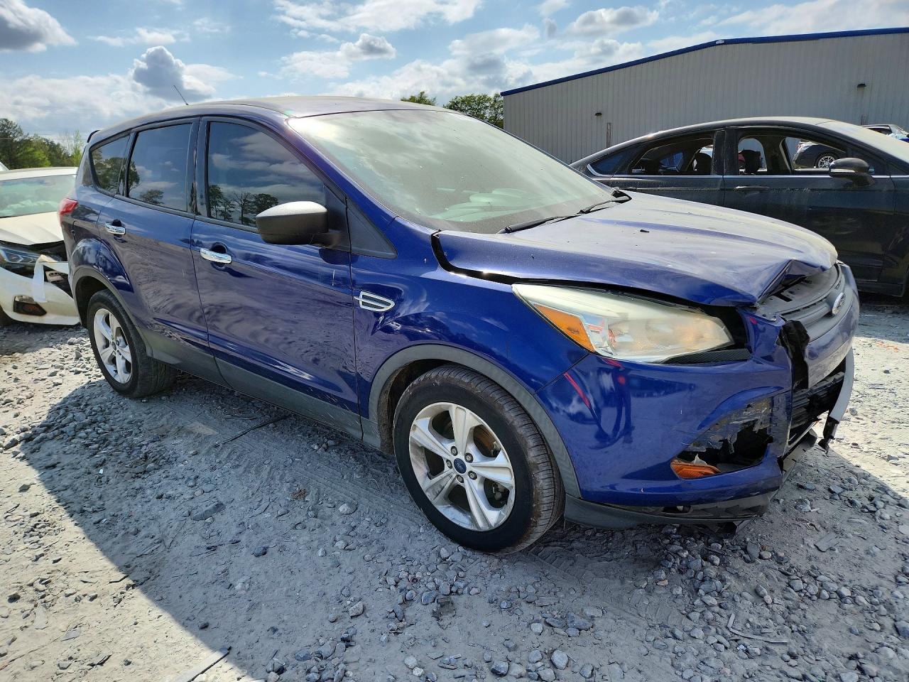 2015 FORD ESCAPE S photo 4