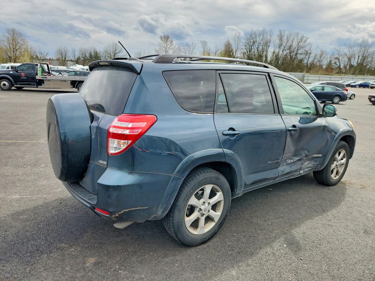 2010 TOYOTA RAV4 LIMITED photo 5