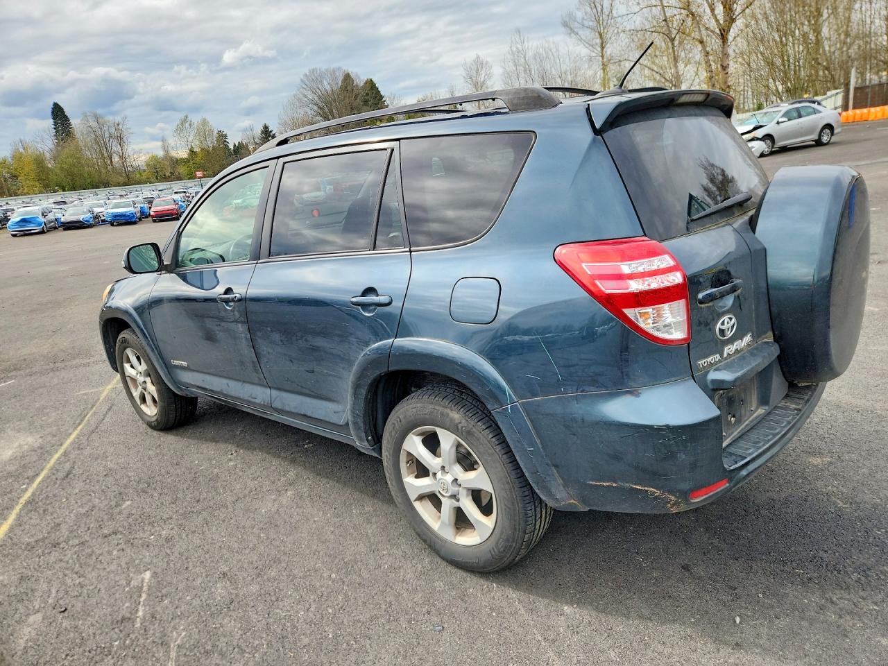 2010 TOYOTA RAV4 LIMITED photo 3