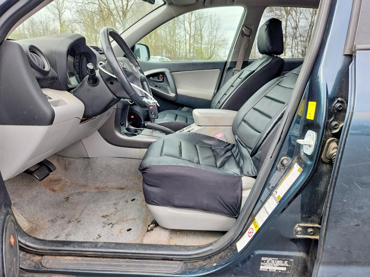 2010 TOYOTA RAV4 LIMITED photo 13