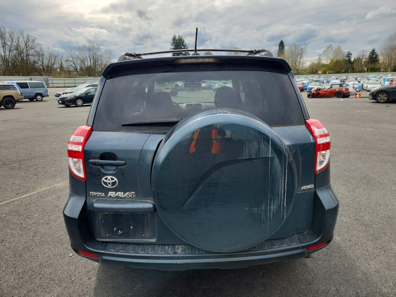 2010 TOYOTA RAV4 LIMITED photo 11