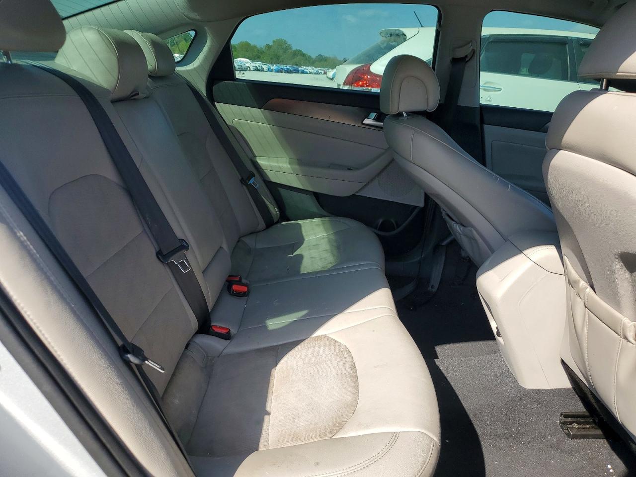 2015 HYUNDAI SONATA SPORT photo 19