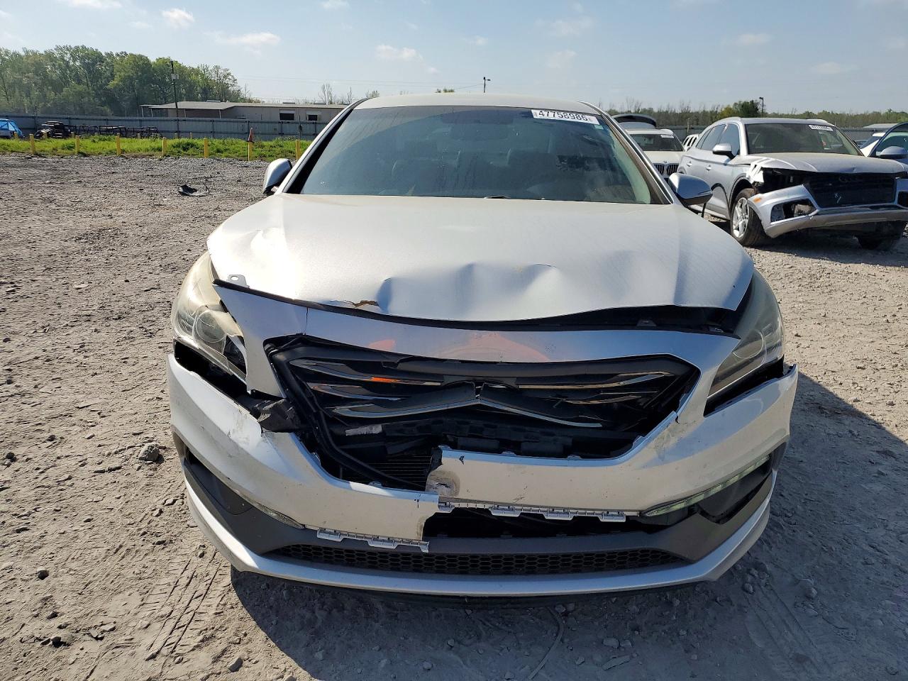 2015 HYUNDAI SONATA SPORT photo 9