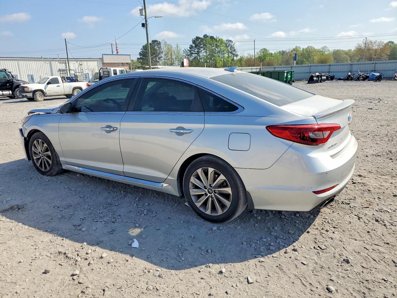 2015 HYUNDAI SONATA SPORT photo 3