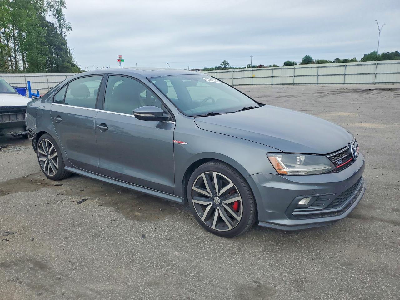 2018 VOLKSWAGEN JETTA photo 7