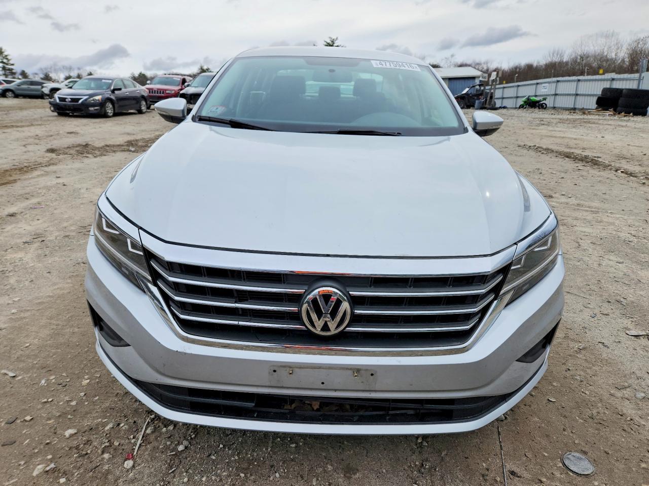 2021 VOLKSWAGEN PASSAT S photo 13
