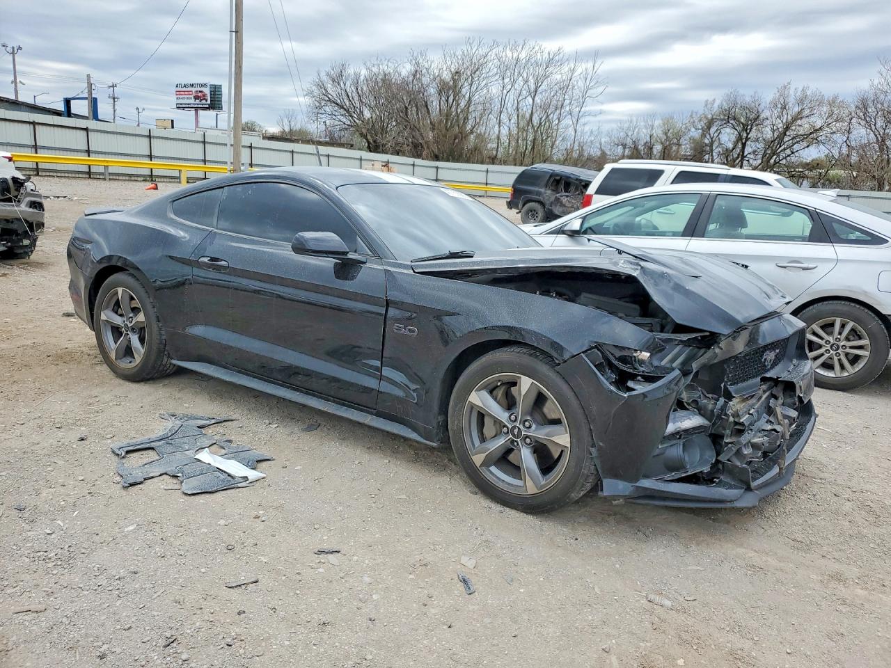 2017 FORD MUSTANG GT photo 4