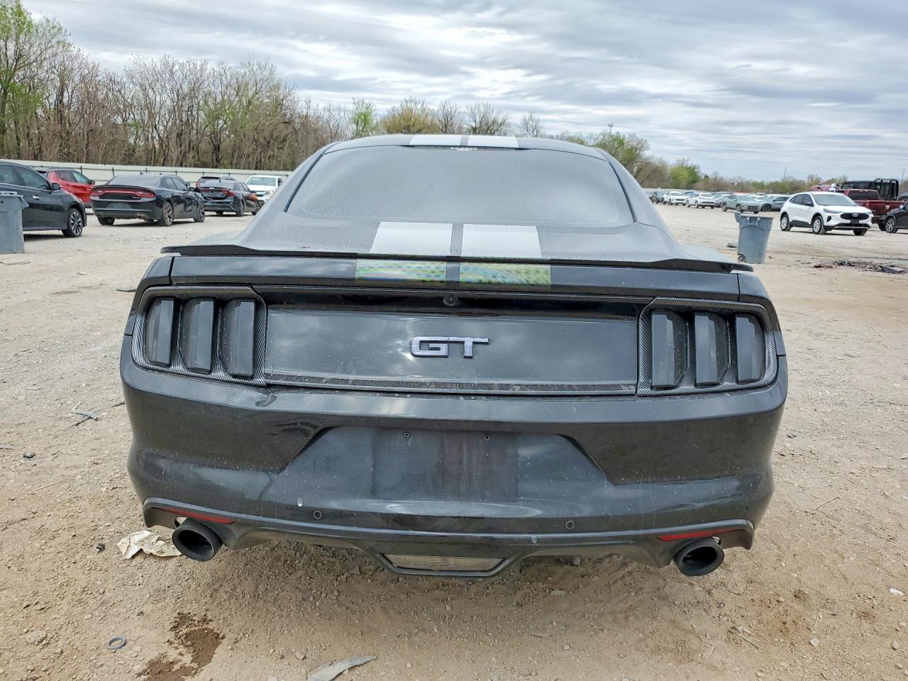 2017 FORD MUSTANG GT photo 6