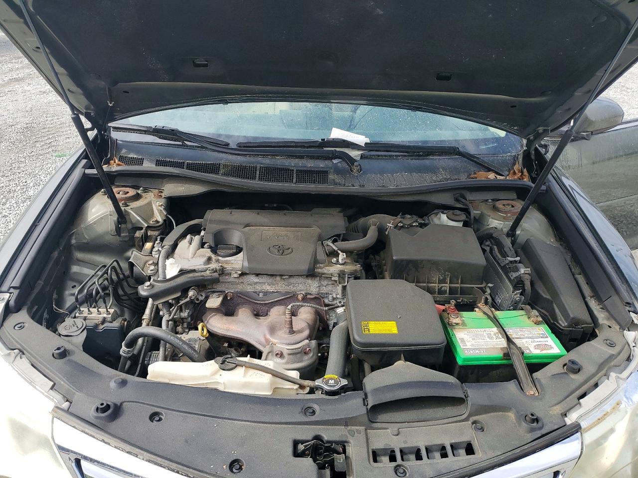 2014 TOYOTA CAMRY LE photo 31