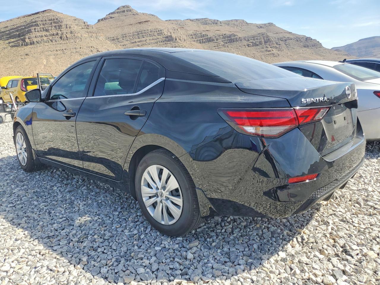 2025 NISSAN SENTRA S photo 3