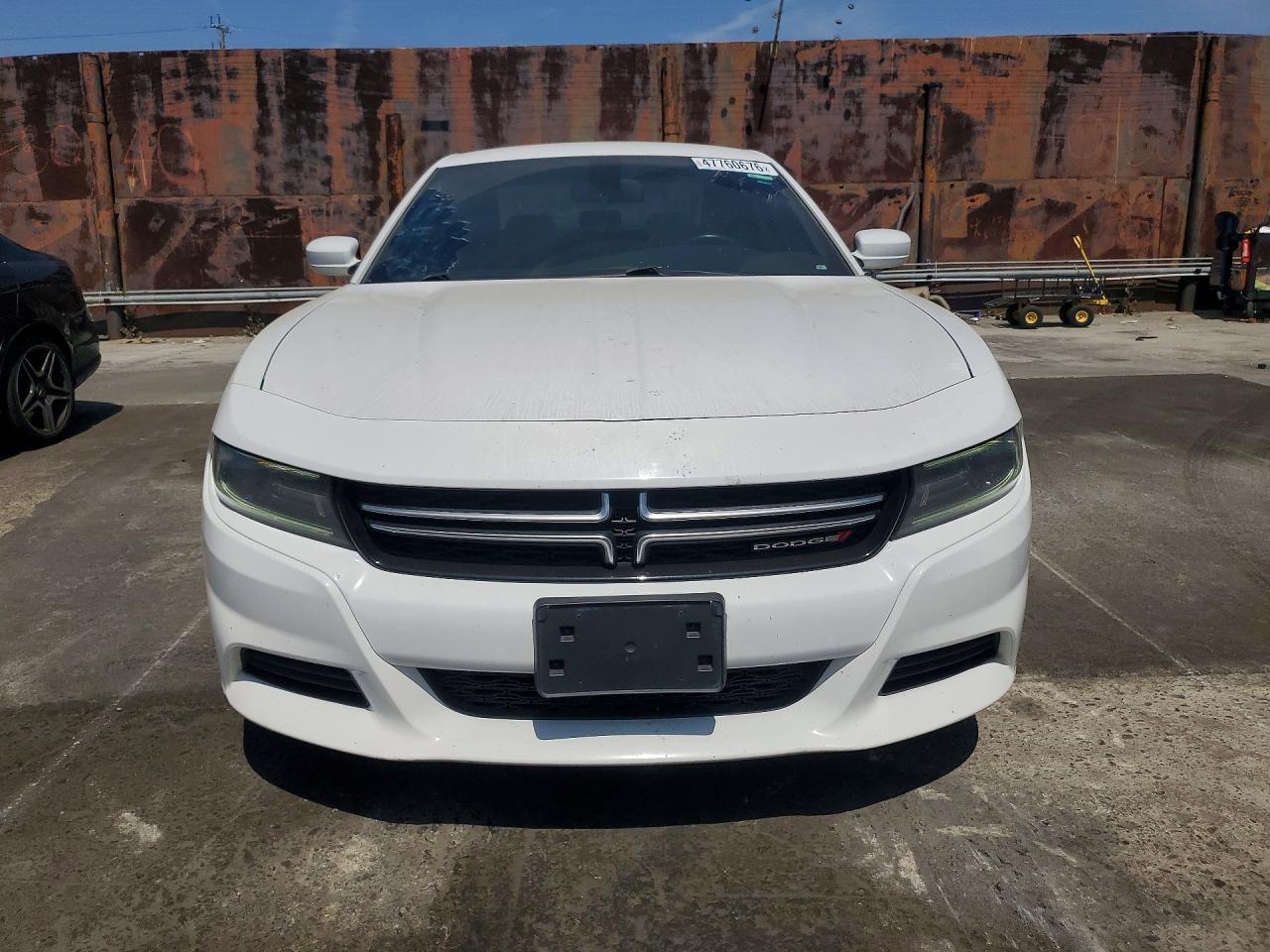 2017 DODGE CHARGER SE photo 9